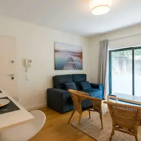 The Central With Parking Garage Апартаменты Лиссабон